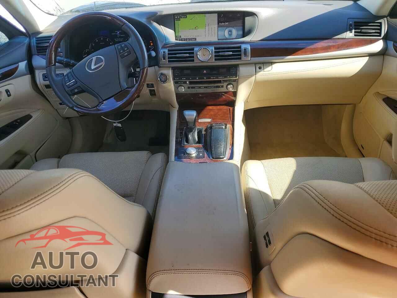 LEXUS LS460 2015 - JTHCL5EF3F5023491