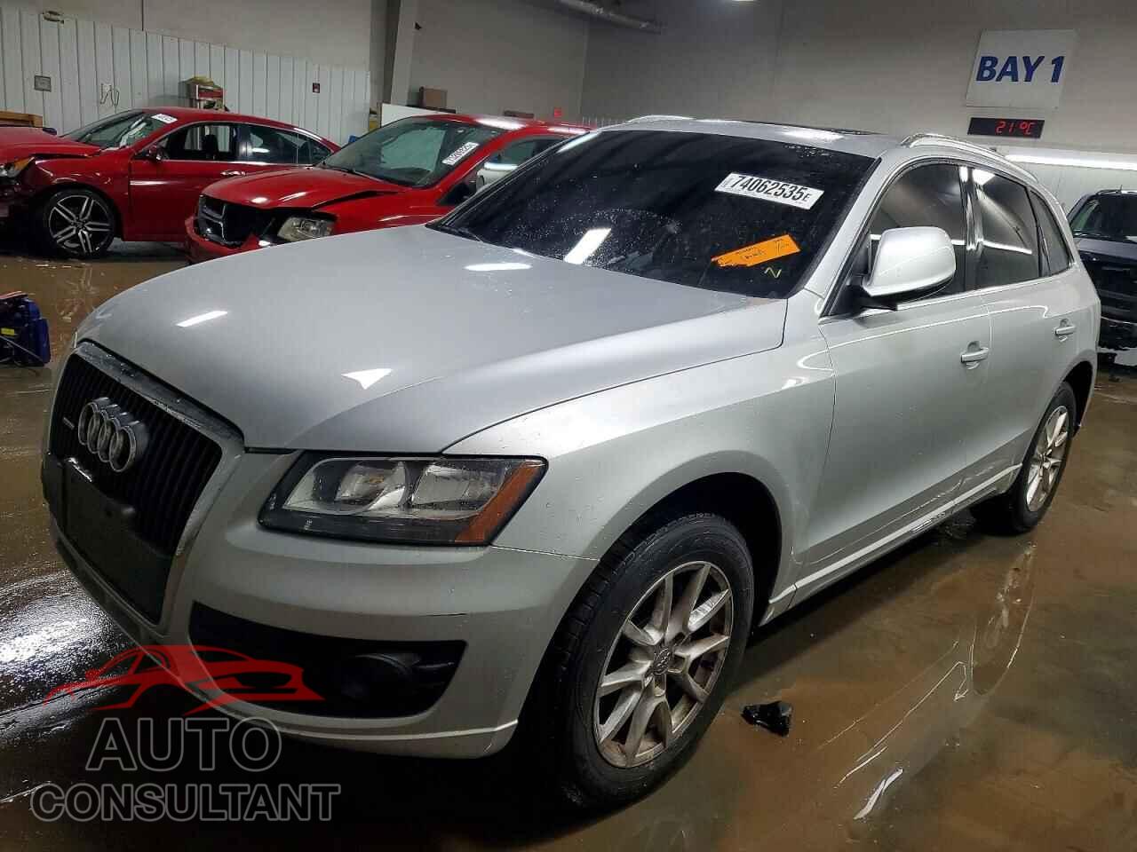 AUDI Q5 2011 - WA1CFAFP6BA037017