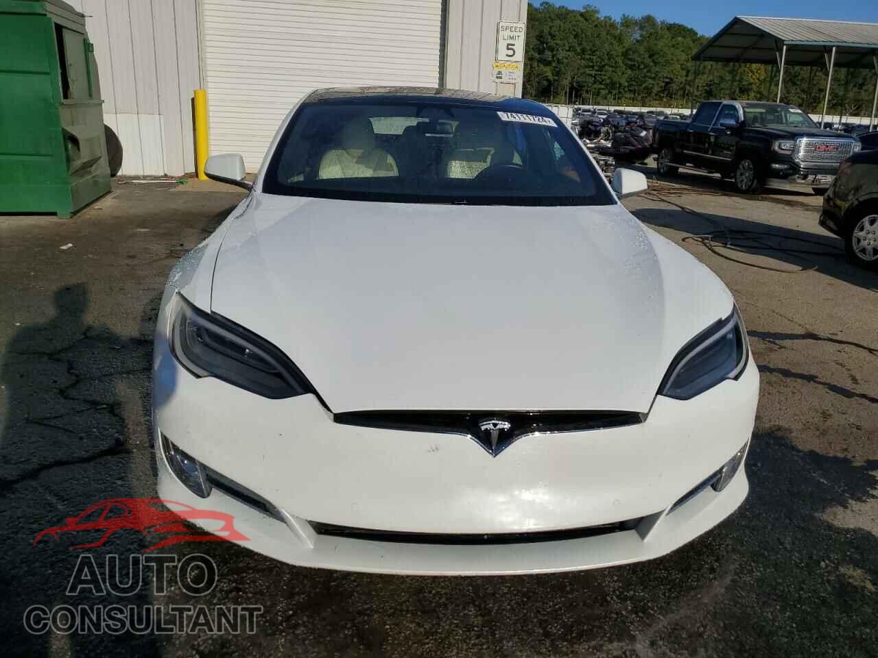 TESLA MODEL S 2021 - 5YJSA1E26MF423520