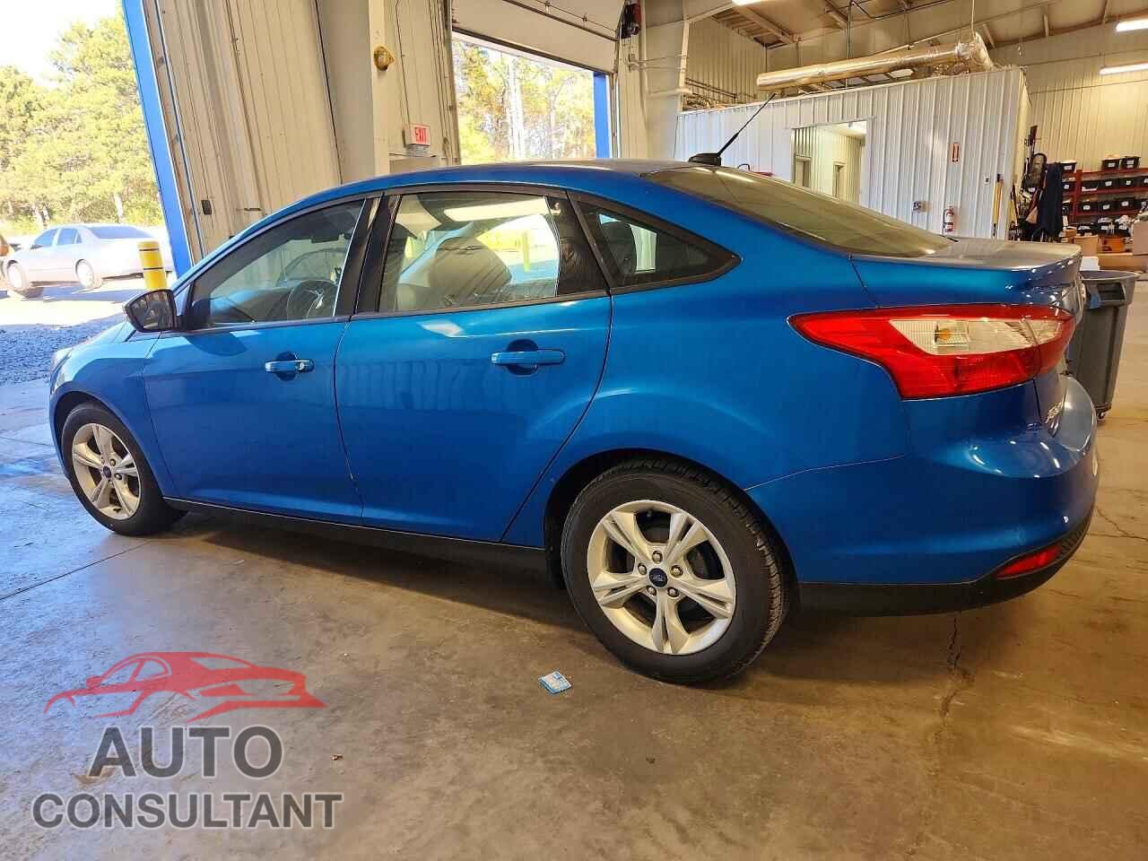 FORD FOCUS 2013 - 1FADP3F27DL296104