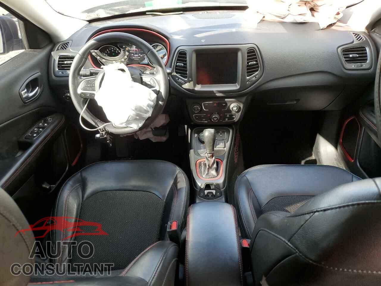 JEEP COMPASS 2019 - 3C4NJDDB7KT671032