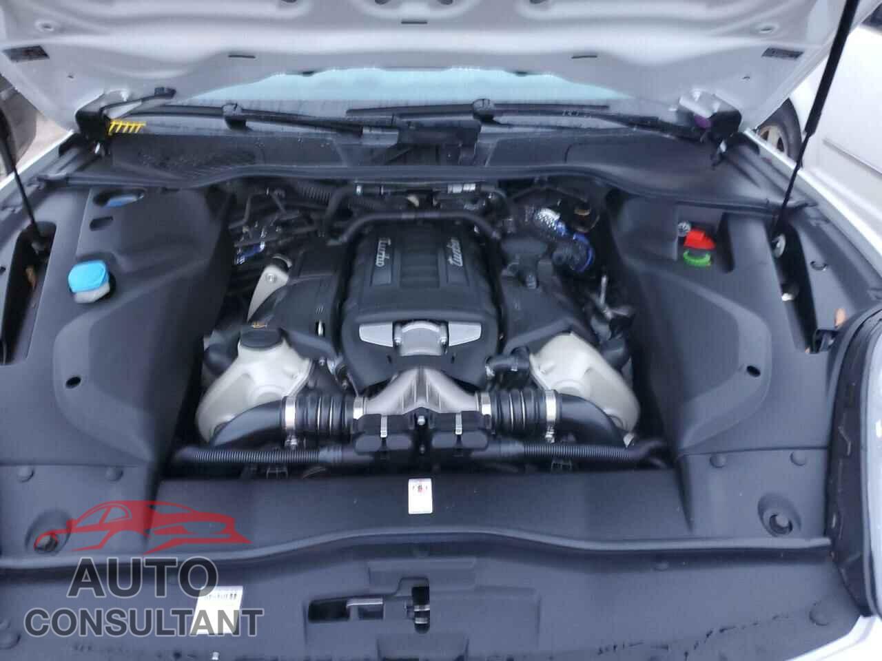 PORSCHE CAYENNE 2018 - WP1AC2A20JLA85167