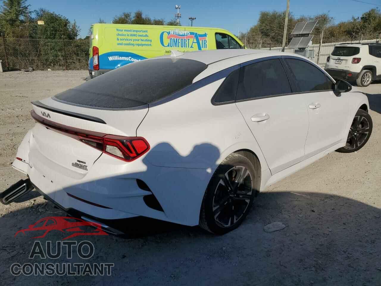 KIA K5 2023 - 5XXG64J20PG172901