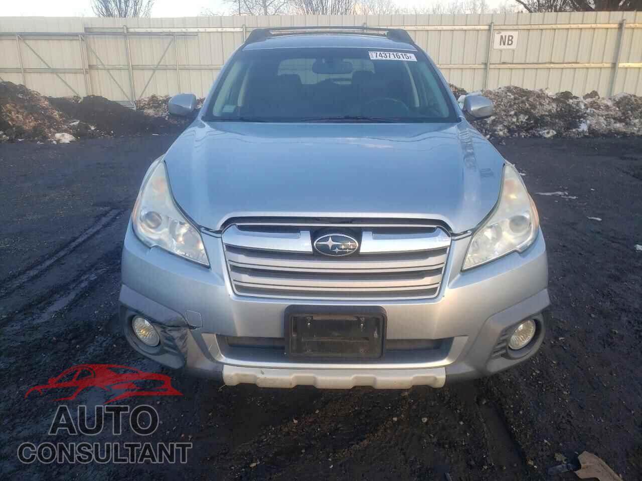 SUBARU OUTBACK 2013 - 4S4BRBKC2D3318364