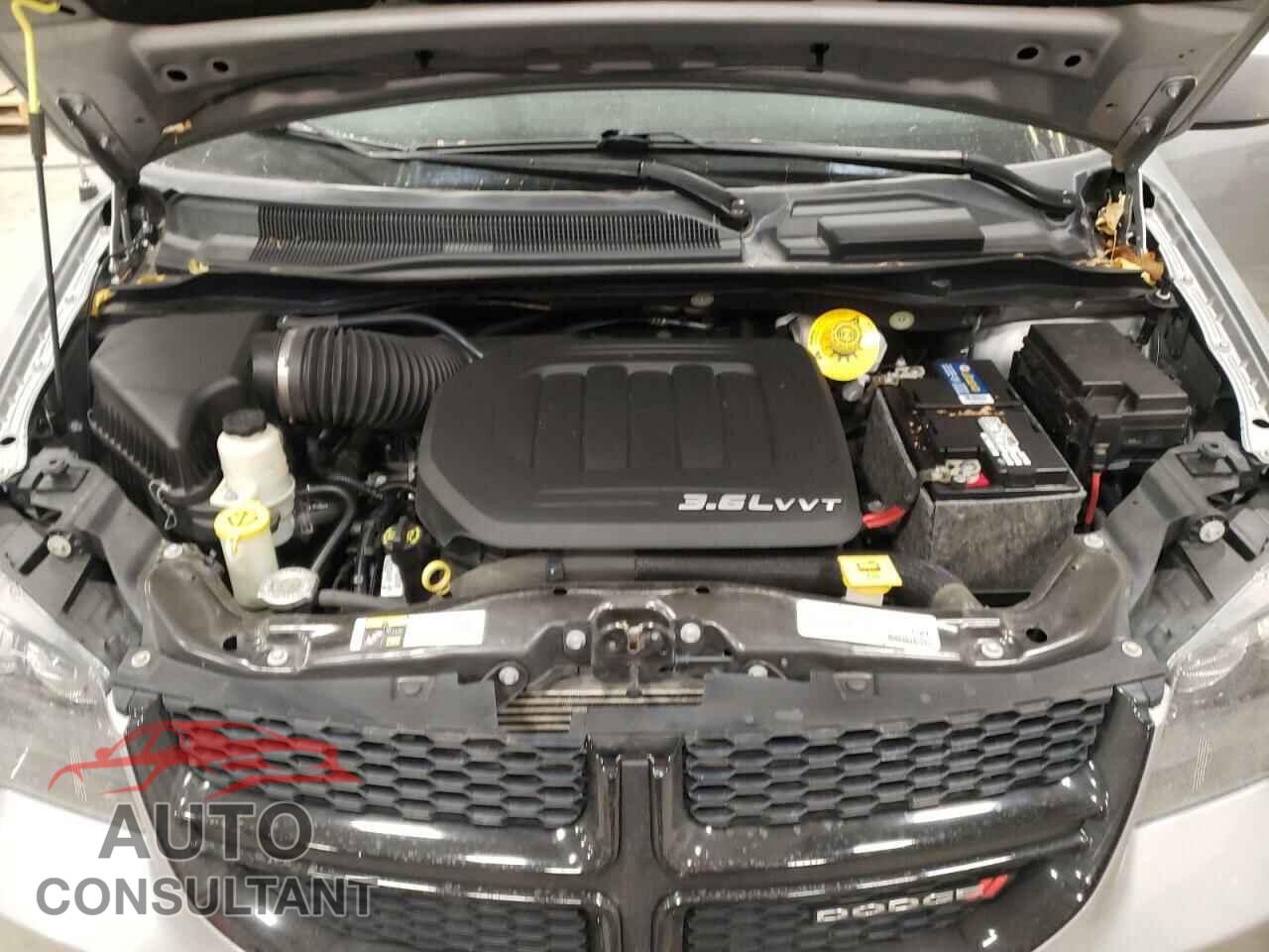 DODGE CARAVAN 2018 - 2C4RDGBG0JR151748