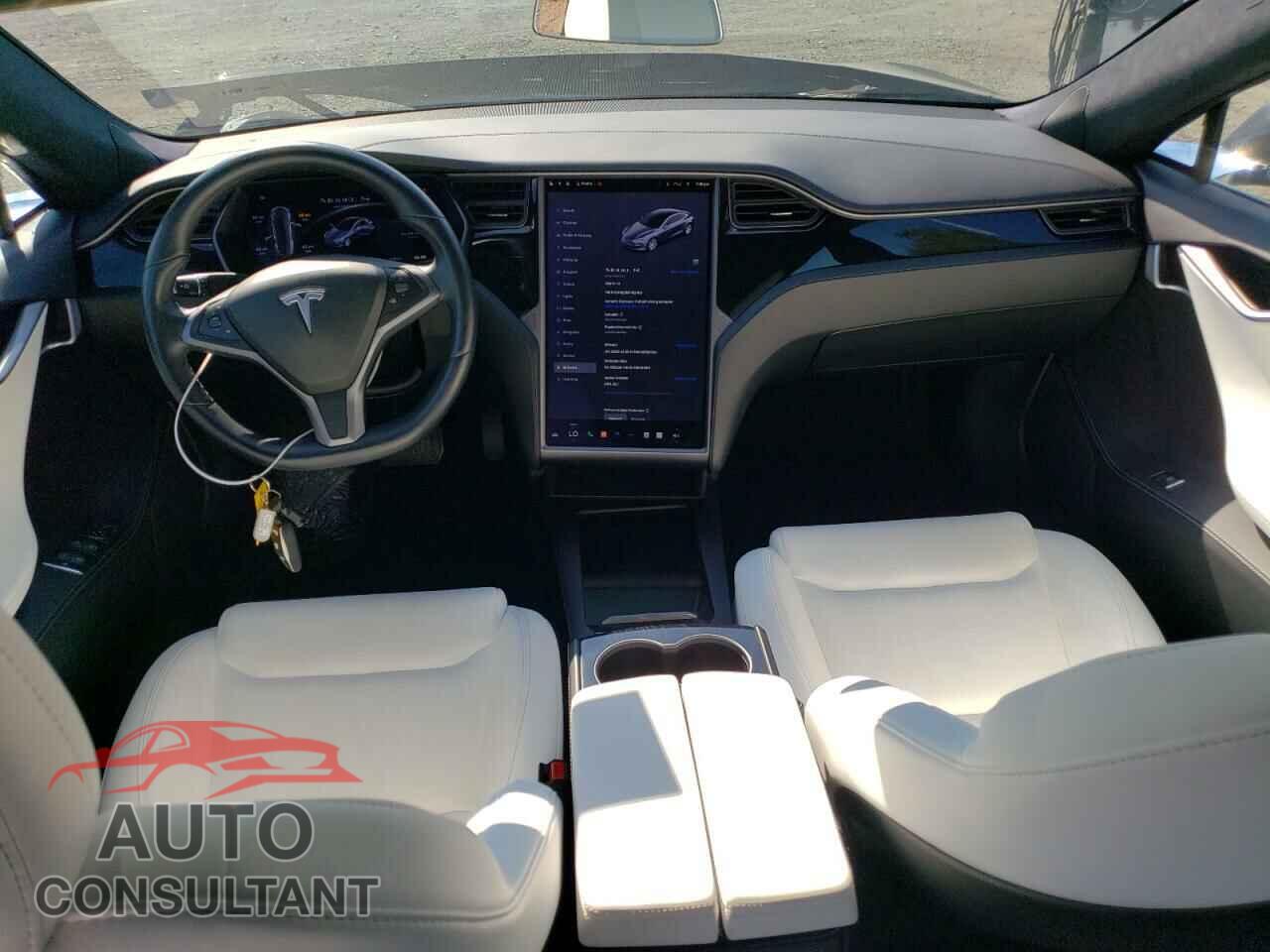 TESLA MODEL S 2021 - 5YJSA1E21MF425403