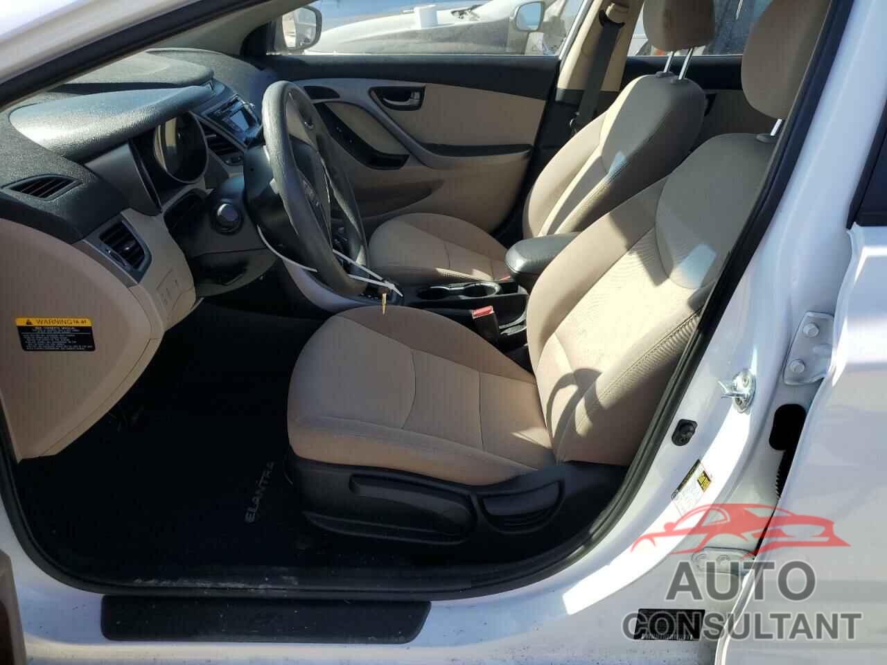 HYUNDAI ELANTRA 2016 - 5NPDH4AE6GH772849