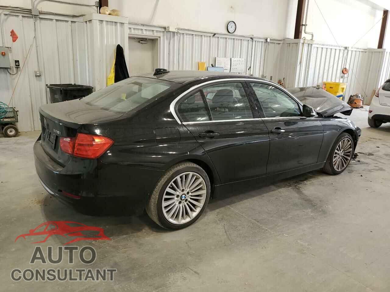BMW 3 SERIES 2015 - WBA3B3C5XFF546825