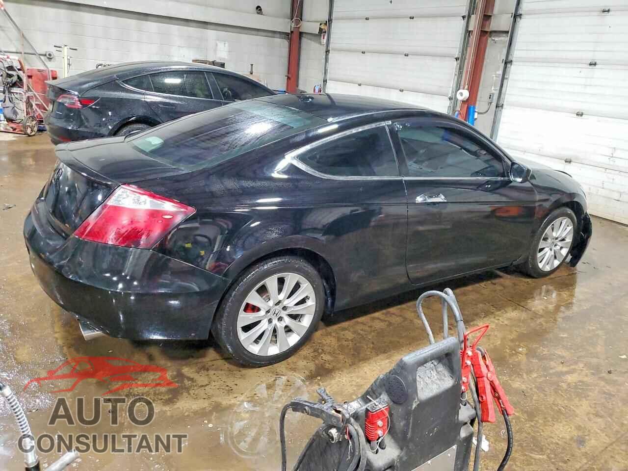 HONDA ACCORD 2010 - 1HGCS2B82AA007745