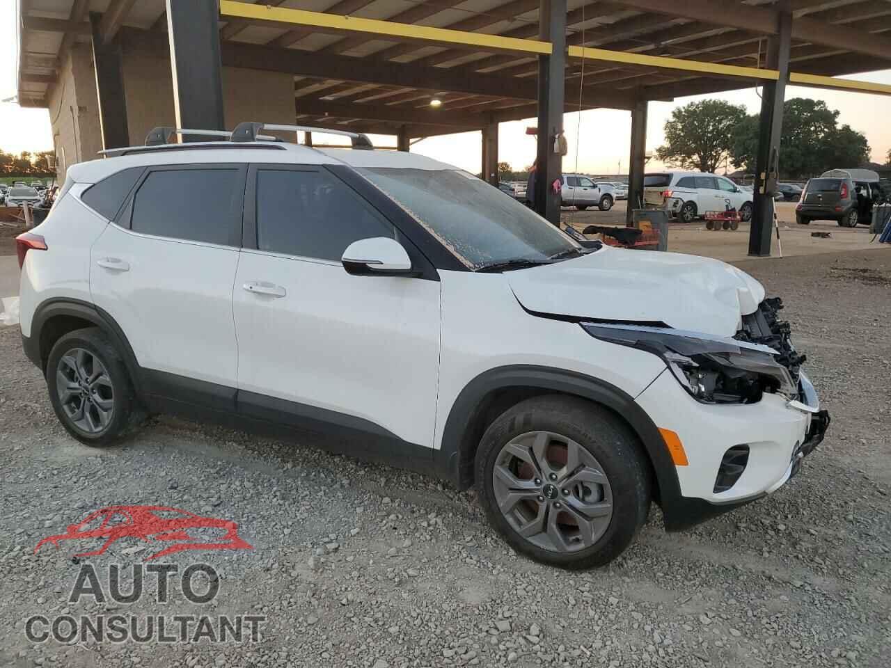 KIA SELTOS 2024 - KNDEUCAA9R7543466