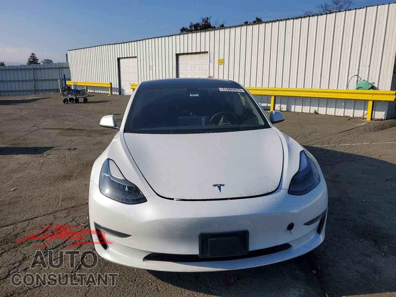 TESLA MODEL 3 2023 - 5YJ3E1EA0PF575944