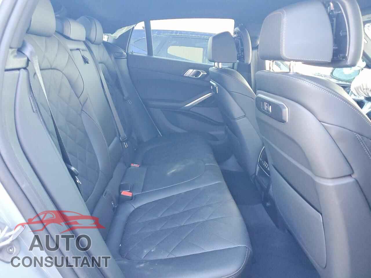 BMW X6 2025 - 5UX33EX06S9Z63005