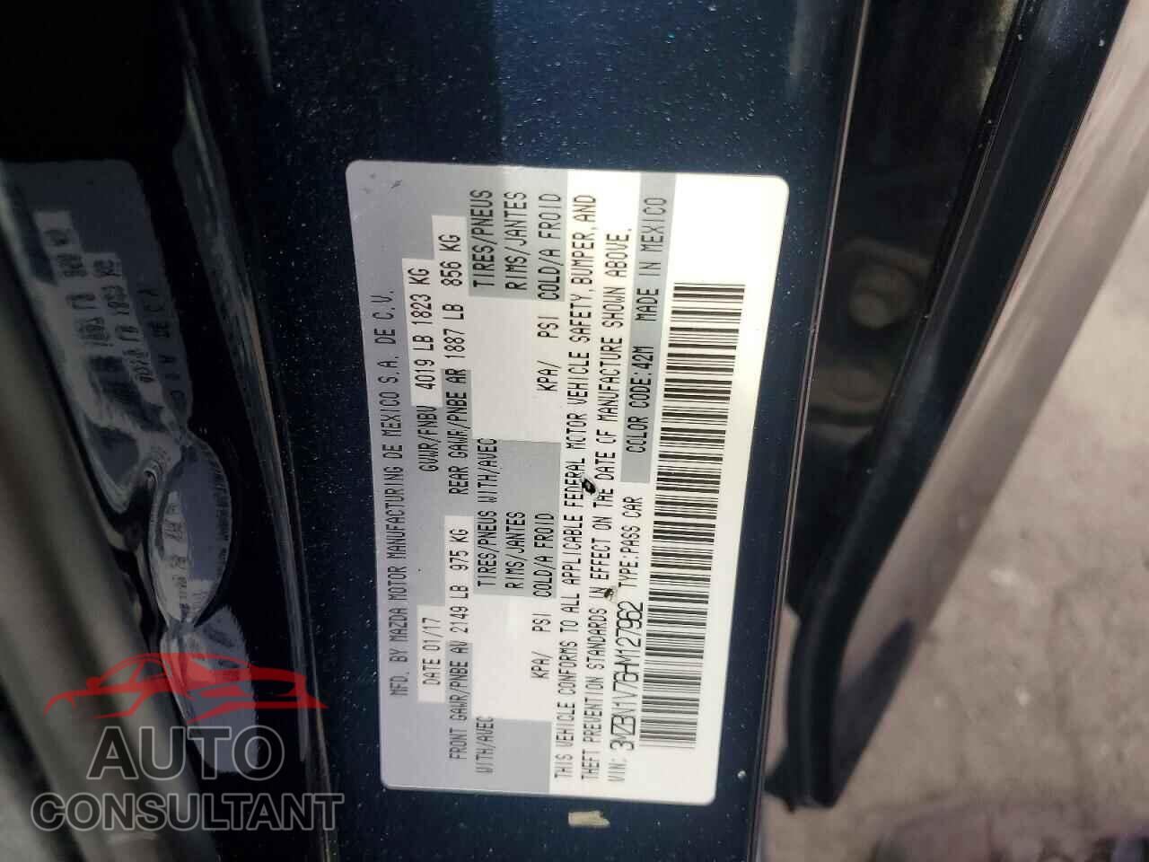 MAZDA 3 2017 - 3MZBN1V76HM127962