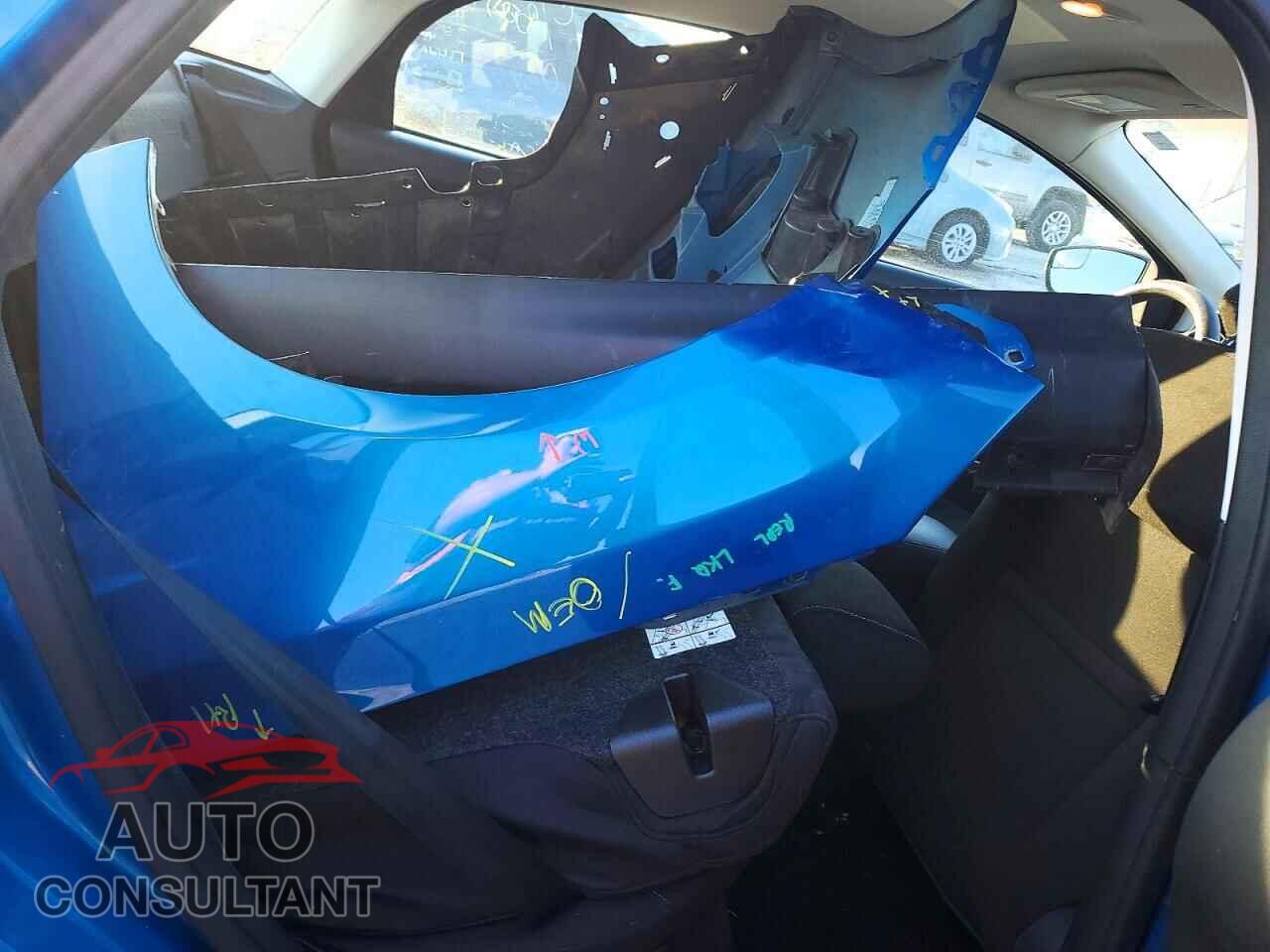 FORD FOCUS 2016 - 1FADP3F24GL243929