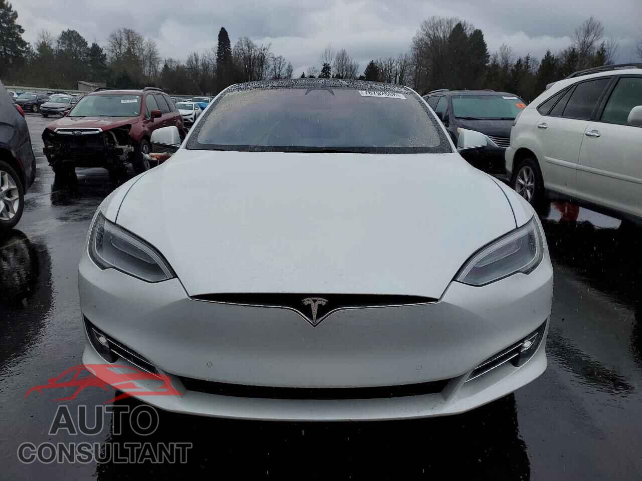 TESLA MODEL S 2018 - 5YJSA1E22JF269724