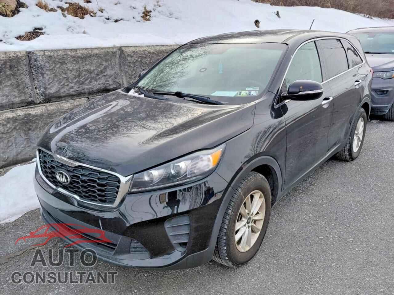 KIA SORENTO 2019 - 5XYPG4A37KG585652