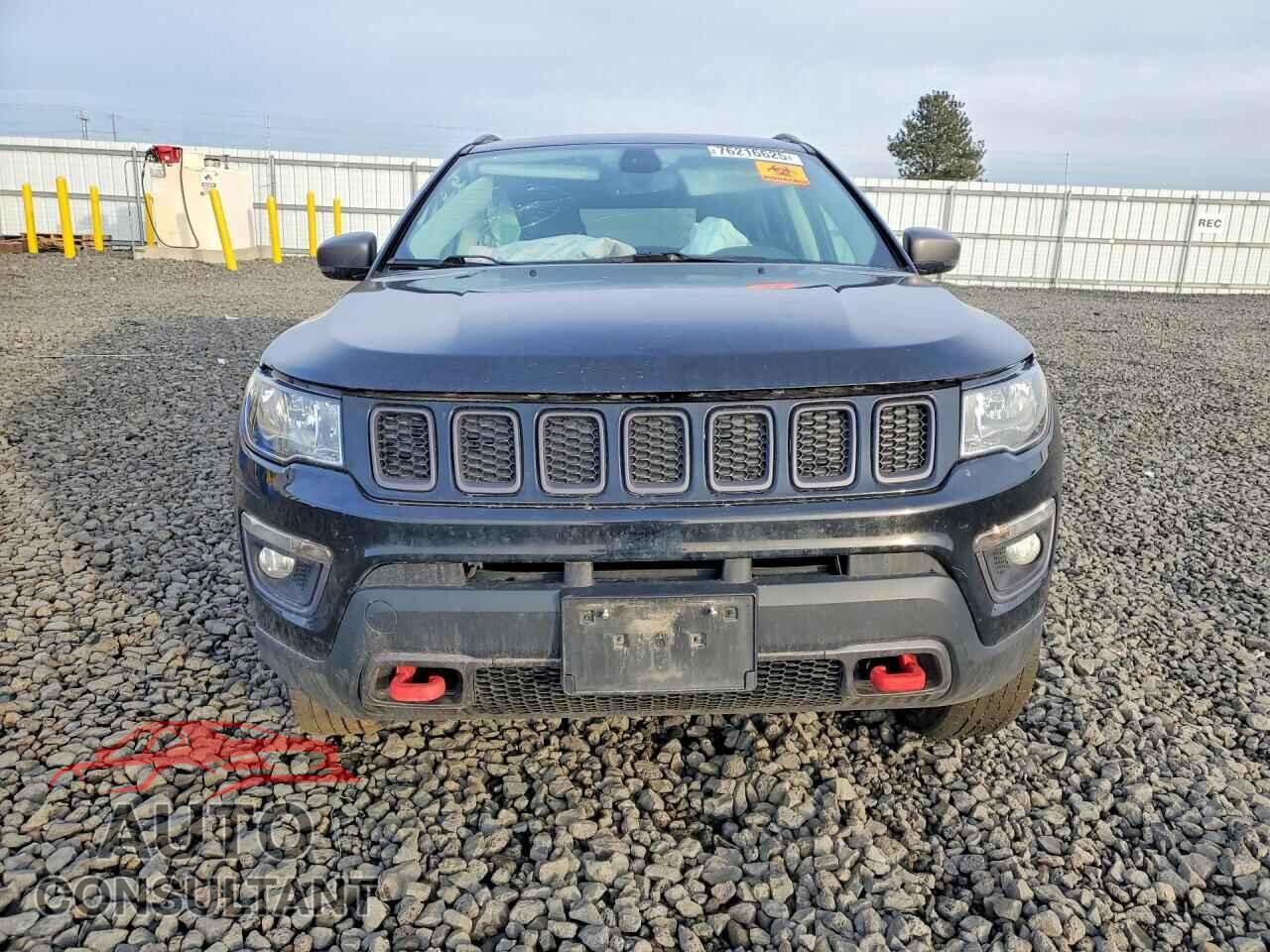 JEEP COMPASS 2018 - 3C4NJDDB5JT484032