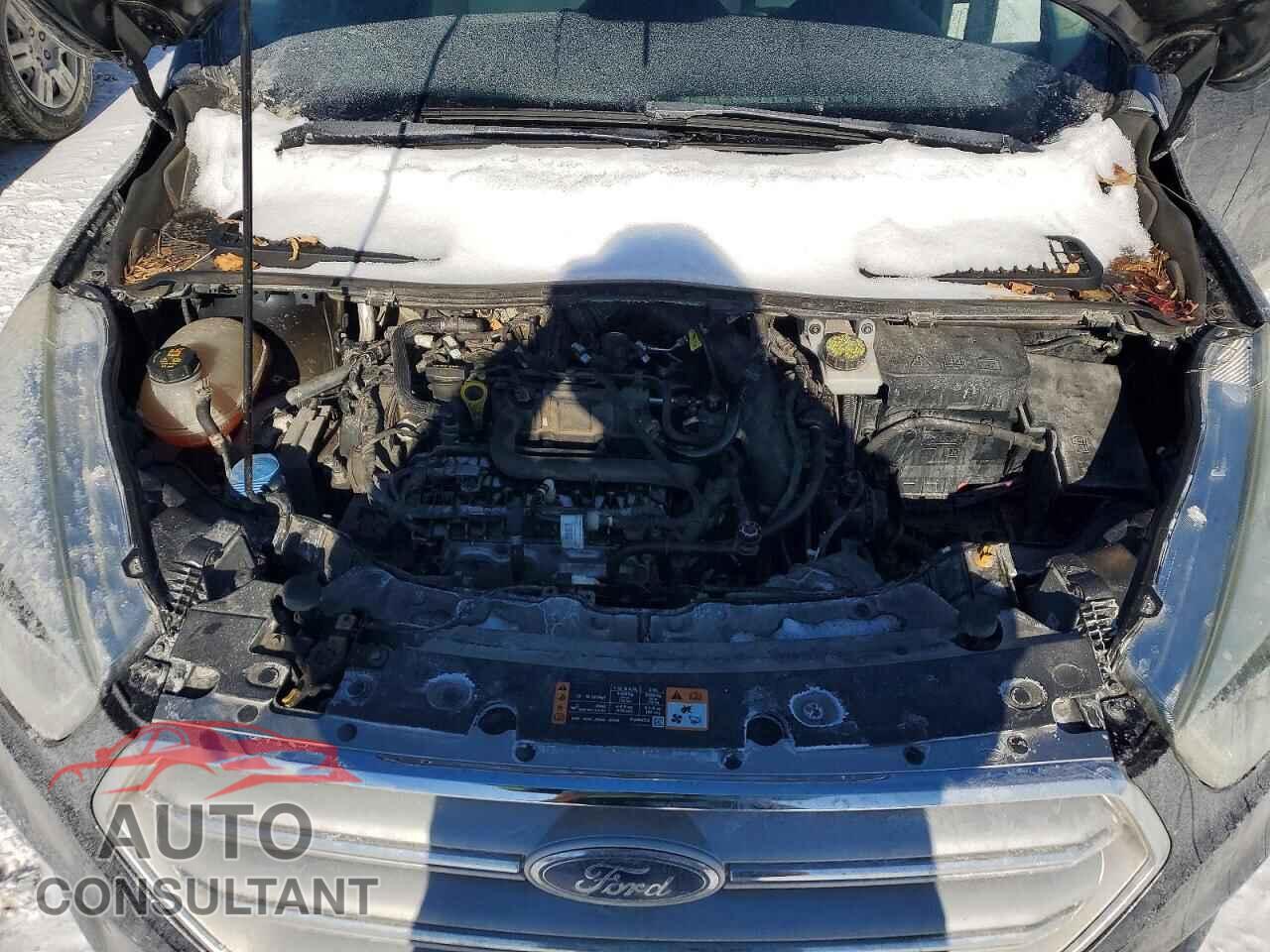 FORD ESCAPE 2017 - 1FMCU9GD1HUD21544