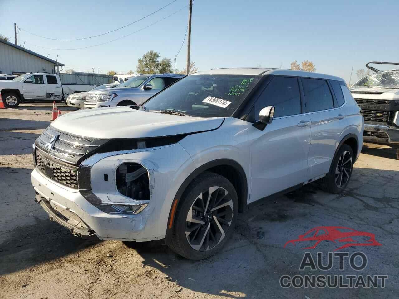 MITSUBISHI OUTLANDER 2022 - JA4J4UA89NZ027666