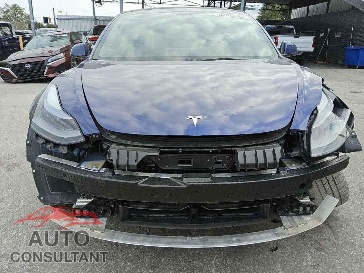 TESLA MODEL 3 2023 - 5YJ3E1EA0PF447784
