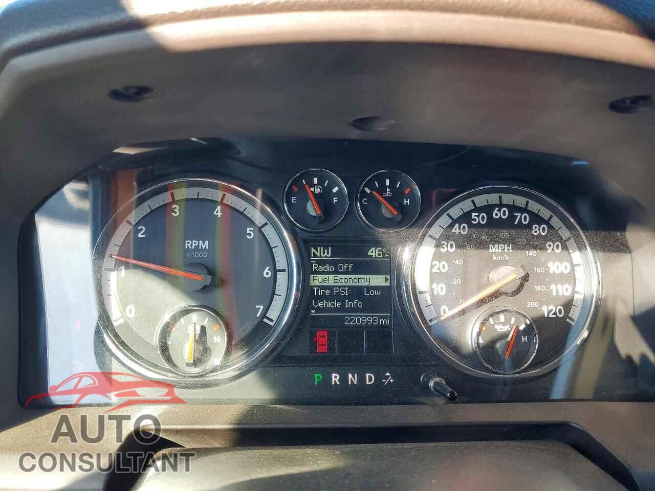 DODGE RAM 1500 2012 - 1C6RD7LT8CS177227