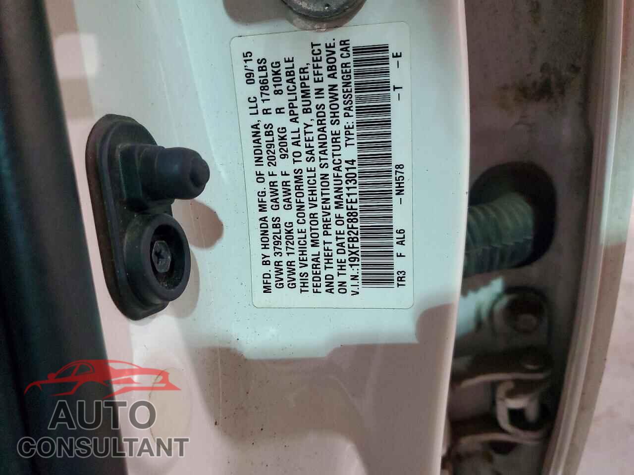 HONDA CIVIC 2015 - 19XFB2F88FE113014