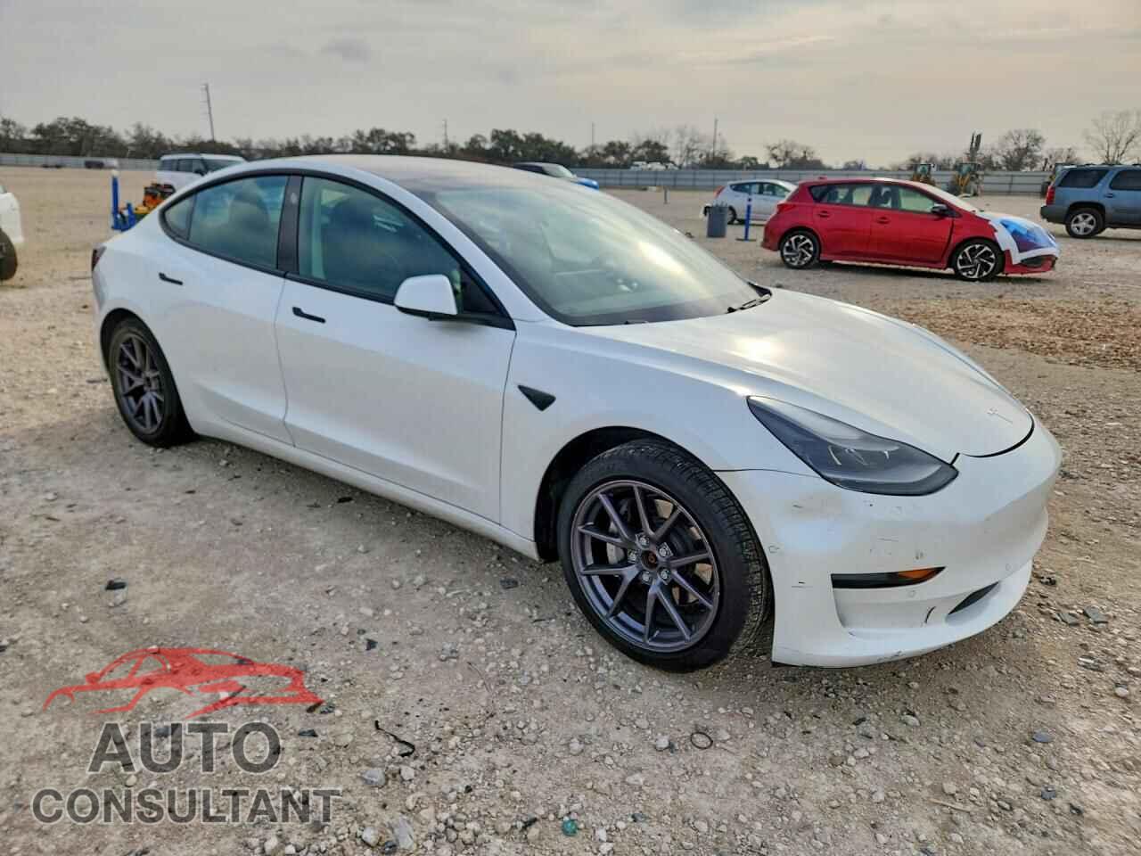TESLA MODEL 3 2021 - 5YJ3E1EB4MF067383