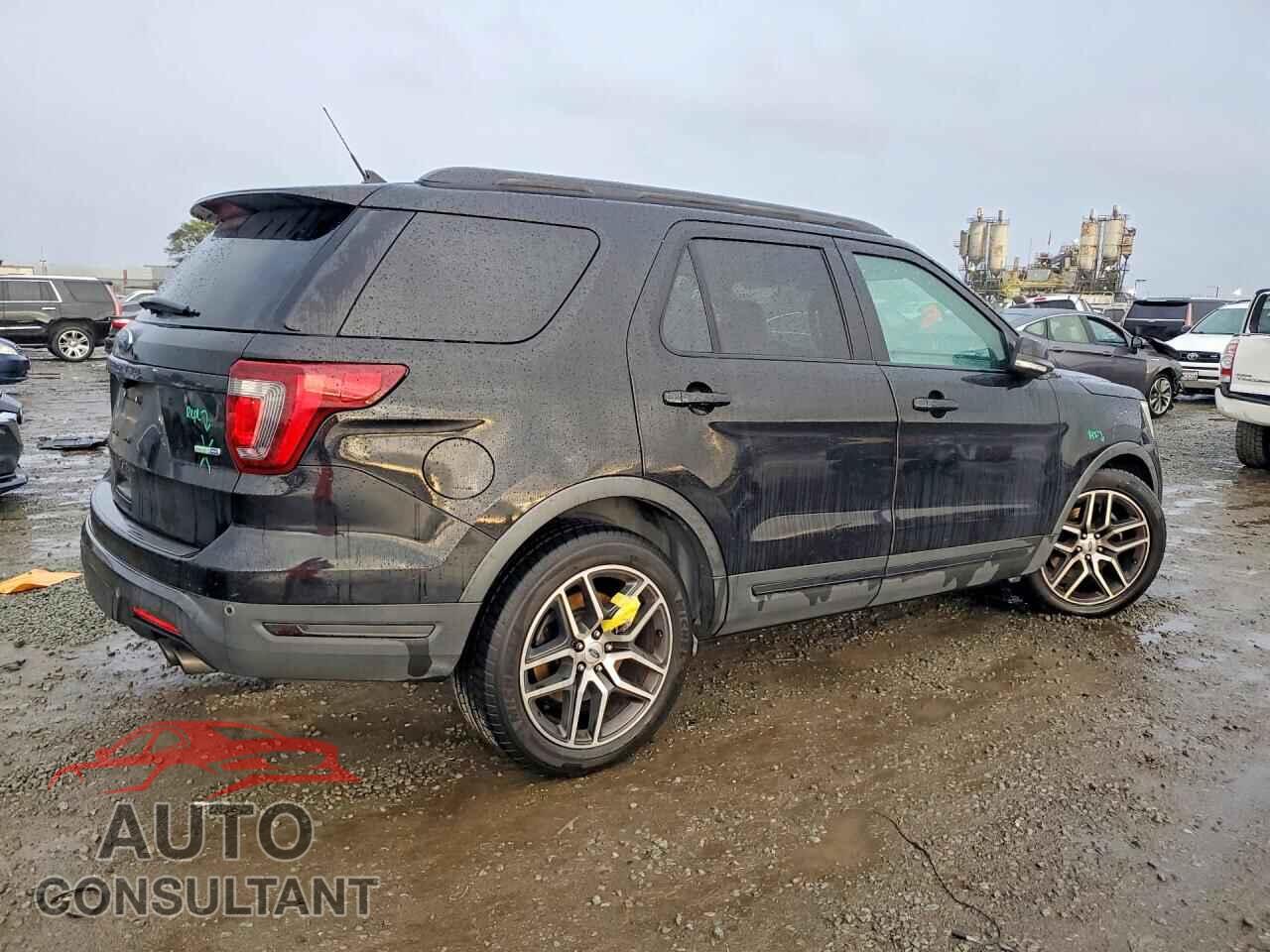 FORD EXPLORER 2018 - 1FM5K8GT9JGB09396