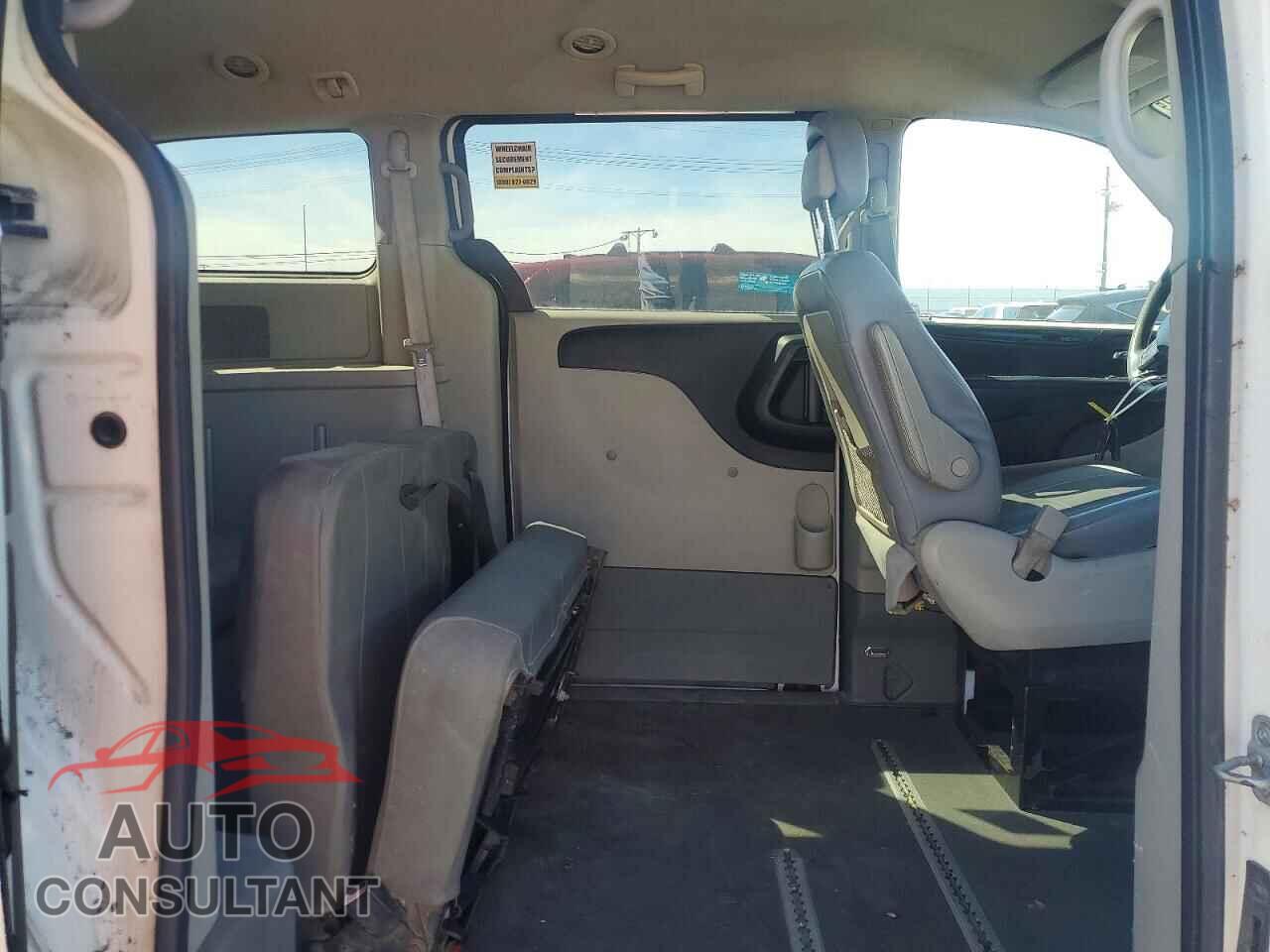 DODGE CARAVAN 2012 - 2C4RDGBG8CR232001
