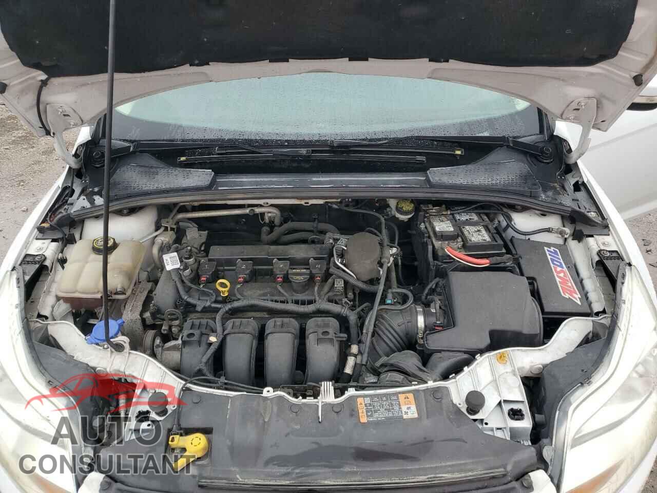 FORD FOCUS 2014 - 1FADP3F21EL301072