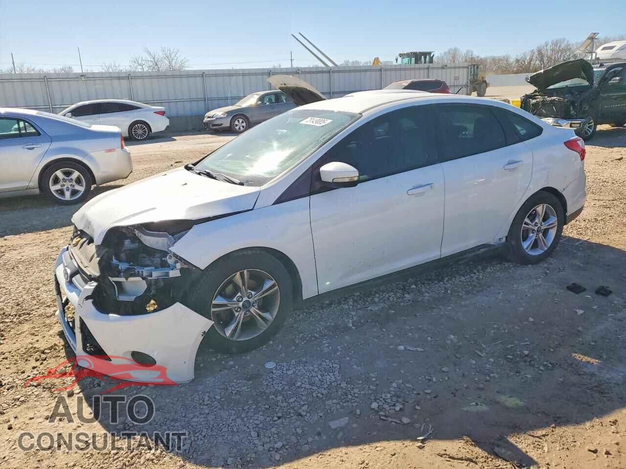 FORD FOCUS 2014 - 1FADP3F2XEL362484