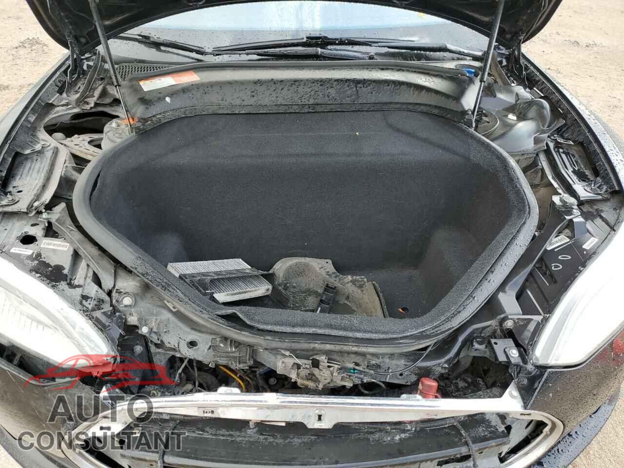 TESLA MODEL S 2015 - 5YJSA1S21FF090683