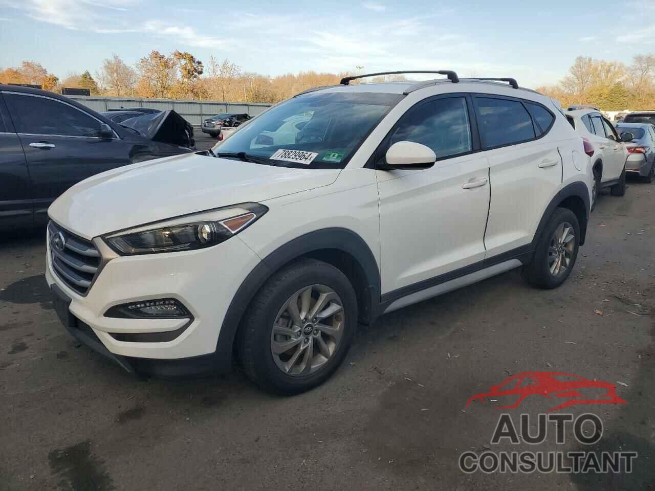 HYUNDAI TUCSON 2018 - KM8J33A48JU737659