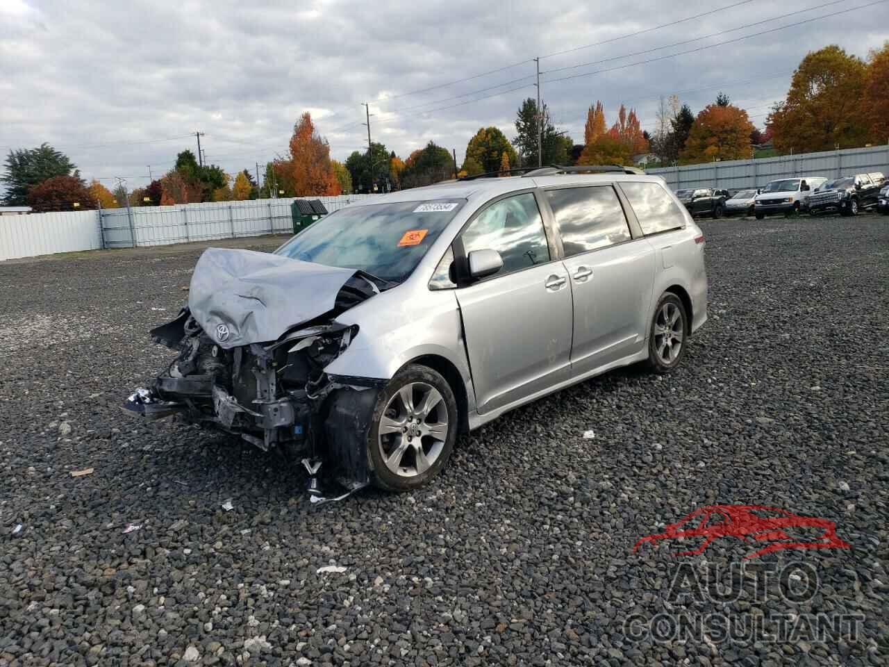 TOYOTA SIENNA 2013 - 5TDXK3DC7DS402857