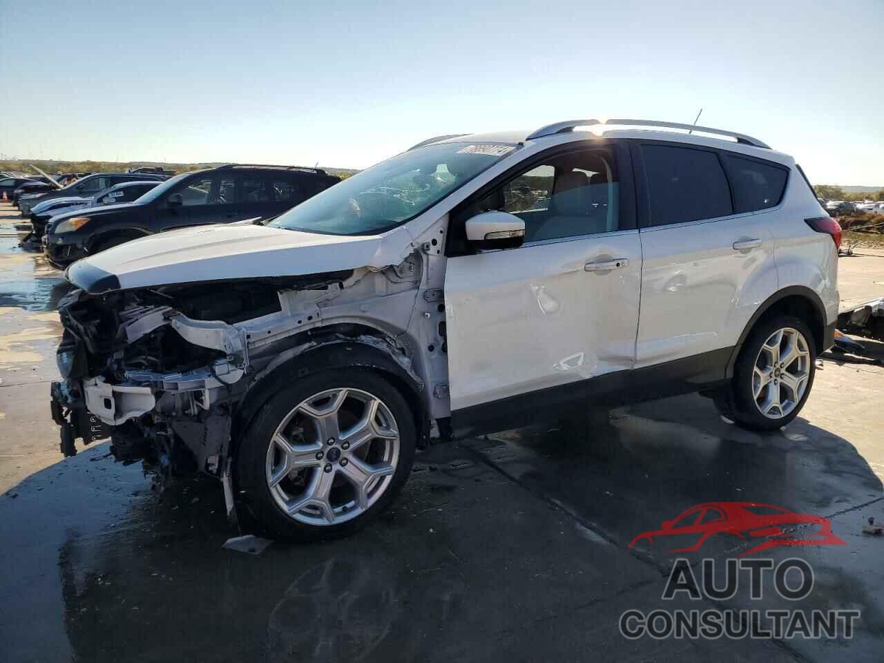 FORD ESCAPE 2019 - 1FMCU0J97KUC19494