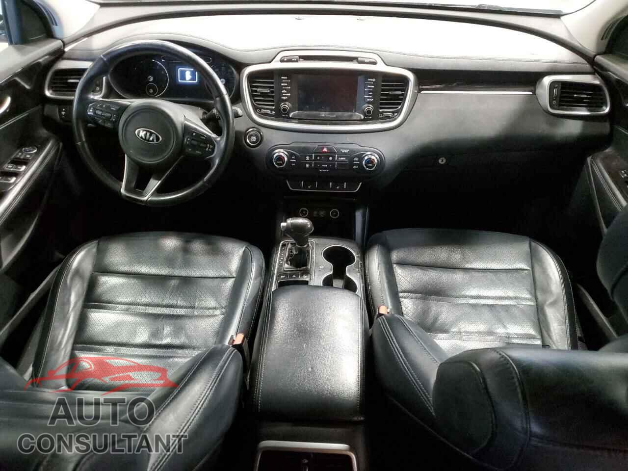 KIA SORENTO 2017 - 5XYPGDA30HG335050