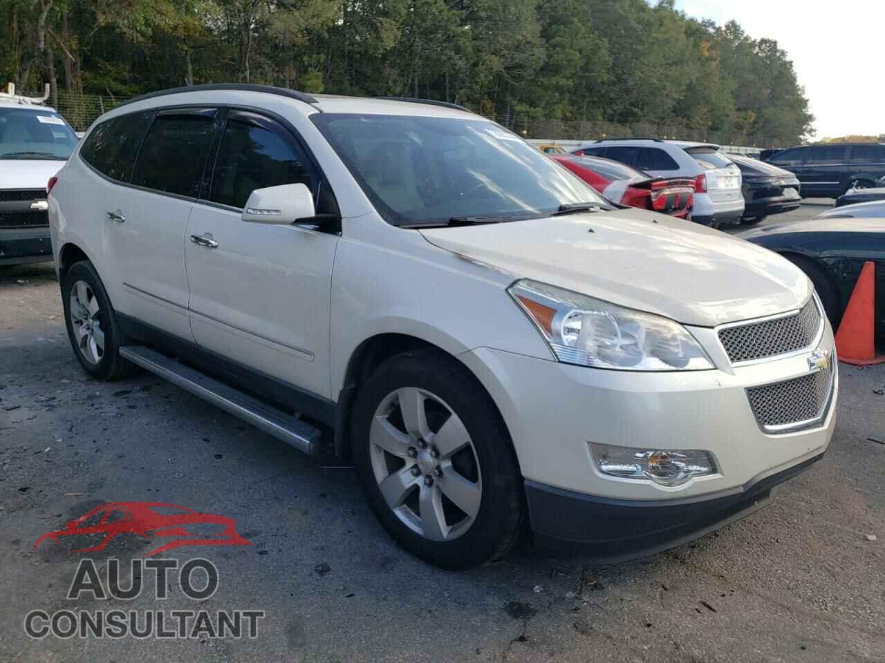 CHEVROLET TRAVERSE 2011 - 1GNKRLED2BJ294887