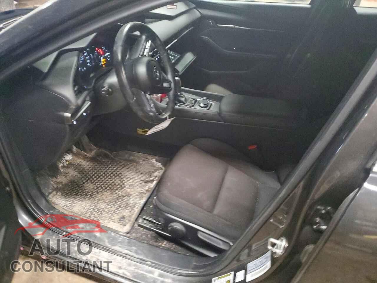 MAZDA 3 2021 - JM1BPBLLXM1340830