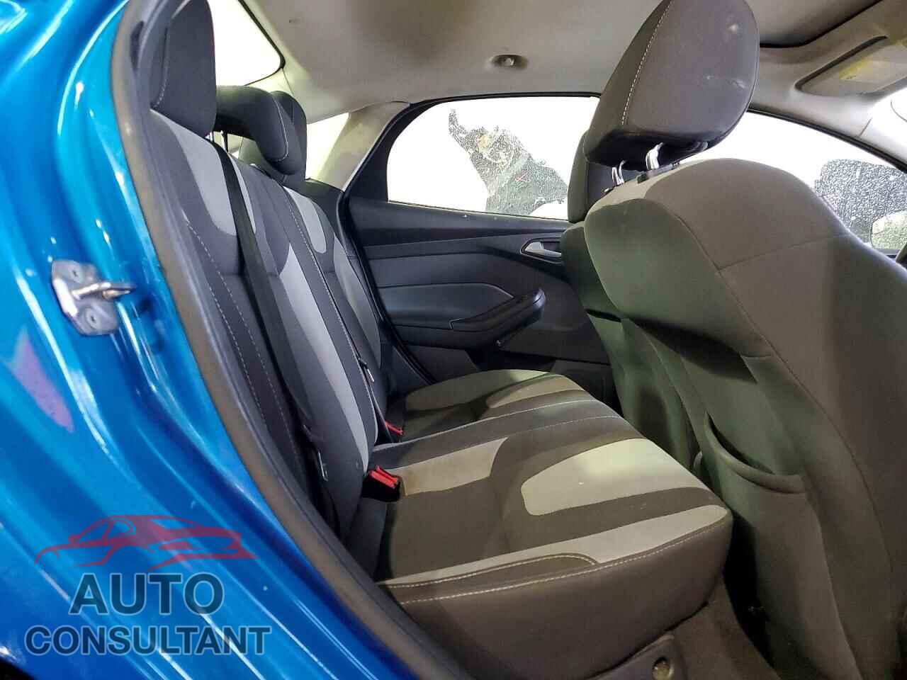 FORD FOCUS 2012 - 1FAHP3F21CL463217