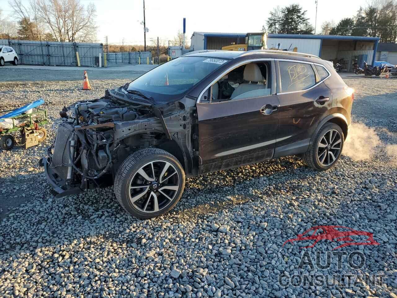 NISSAN ROGUE 2017 - JN1BJ1CP9HW008744