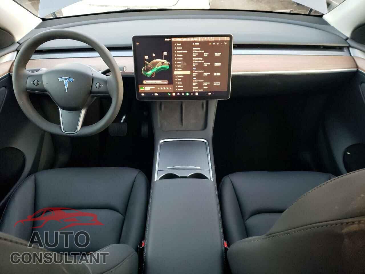 TESLA MODEL Y 2023 - 7SAYGDEE4PF896117