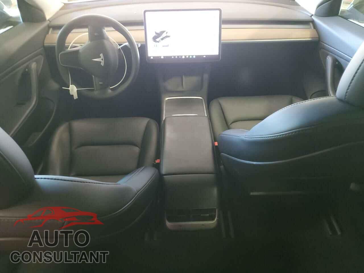 TESLA MODEL 3 2021 - 5YJ3E1EB6MF862774