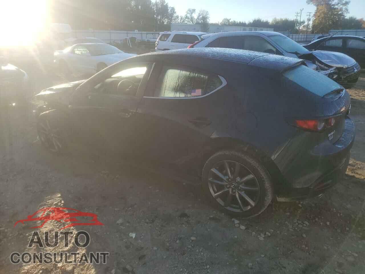 MAZDA 3 2021 - JM1BPALL2M1318539