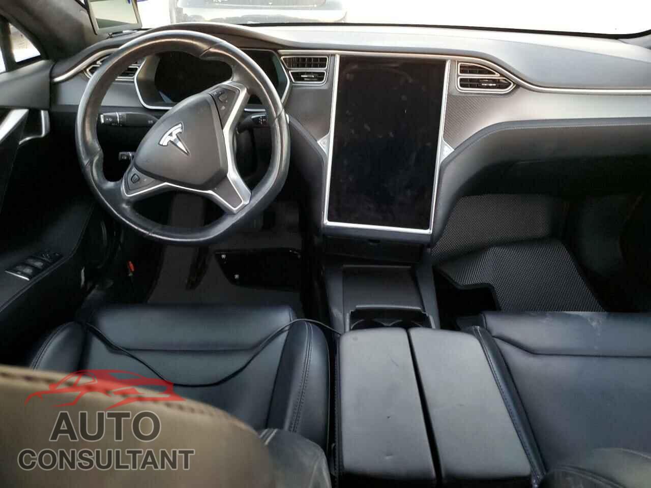 TESLA MODEL S 2018 - 5YJSA1E24JF247451