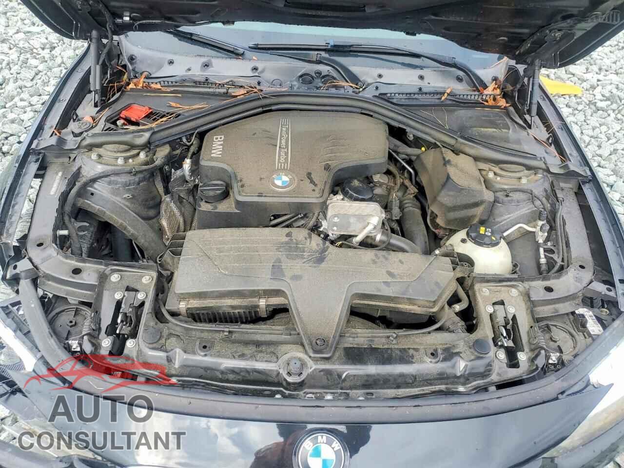 BMW 320 2016 - WBA8E1G55GNU10685