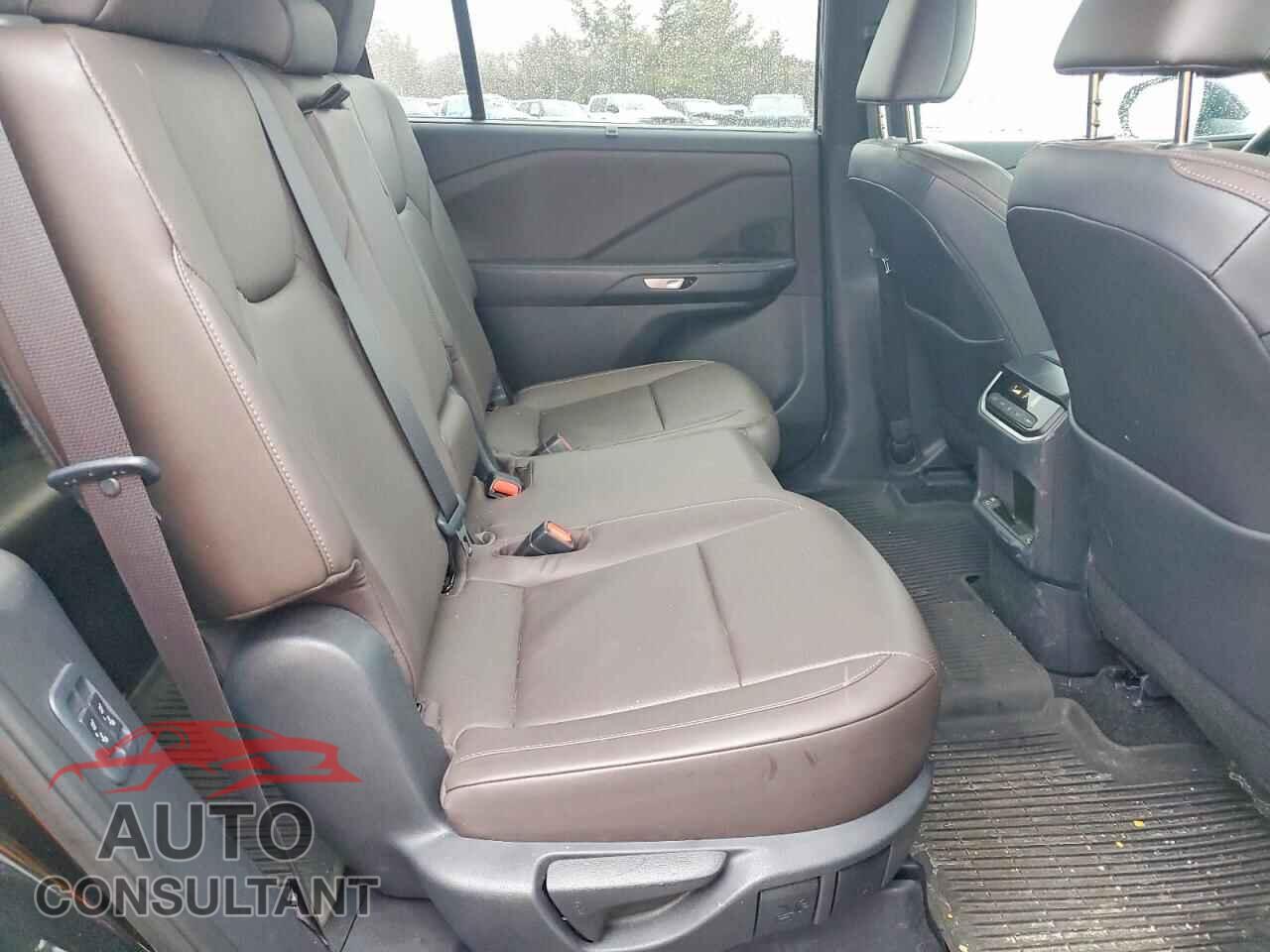 LEXUS UNKNOWN 2024 - 5TDAAAB67RS016389