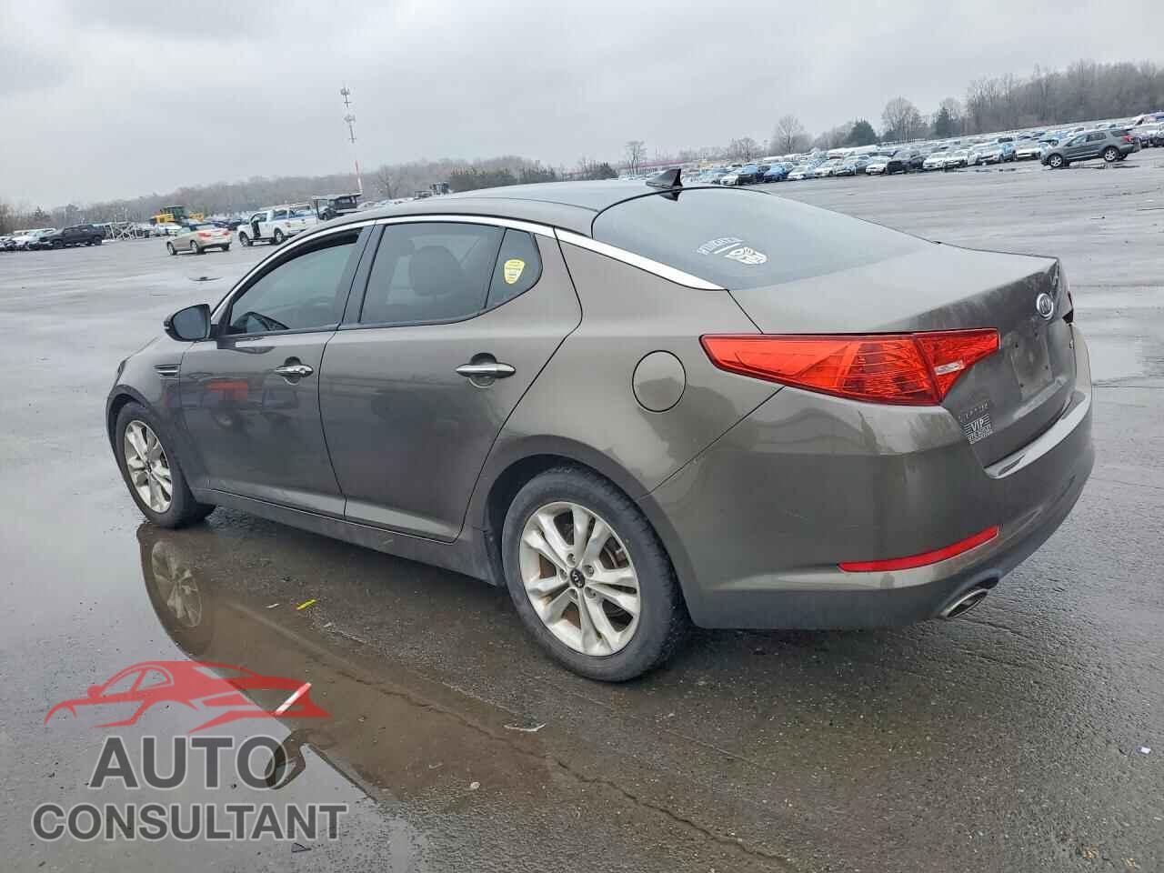 KIA OPTIMA 2011 - KNAGN4A73B5097247