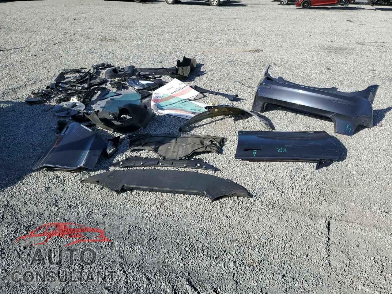 TESLA MODEL 3 2023 - 5YJ3E1EA0PF658967