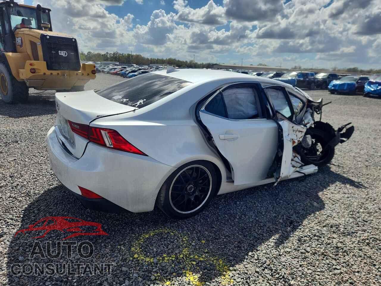 LEXUS IS 2016 - JTHBA1D29G5016250