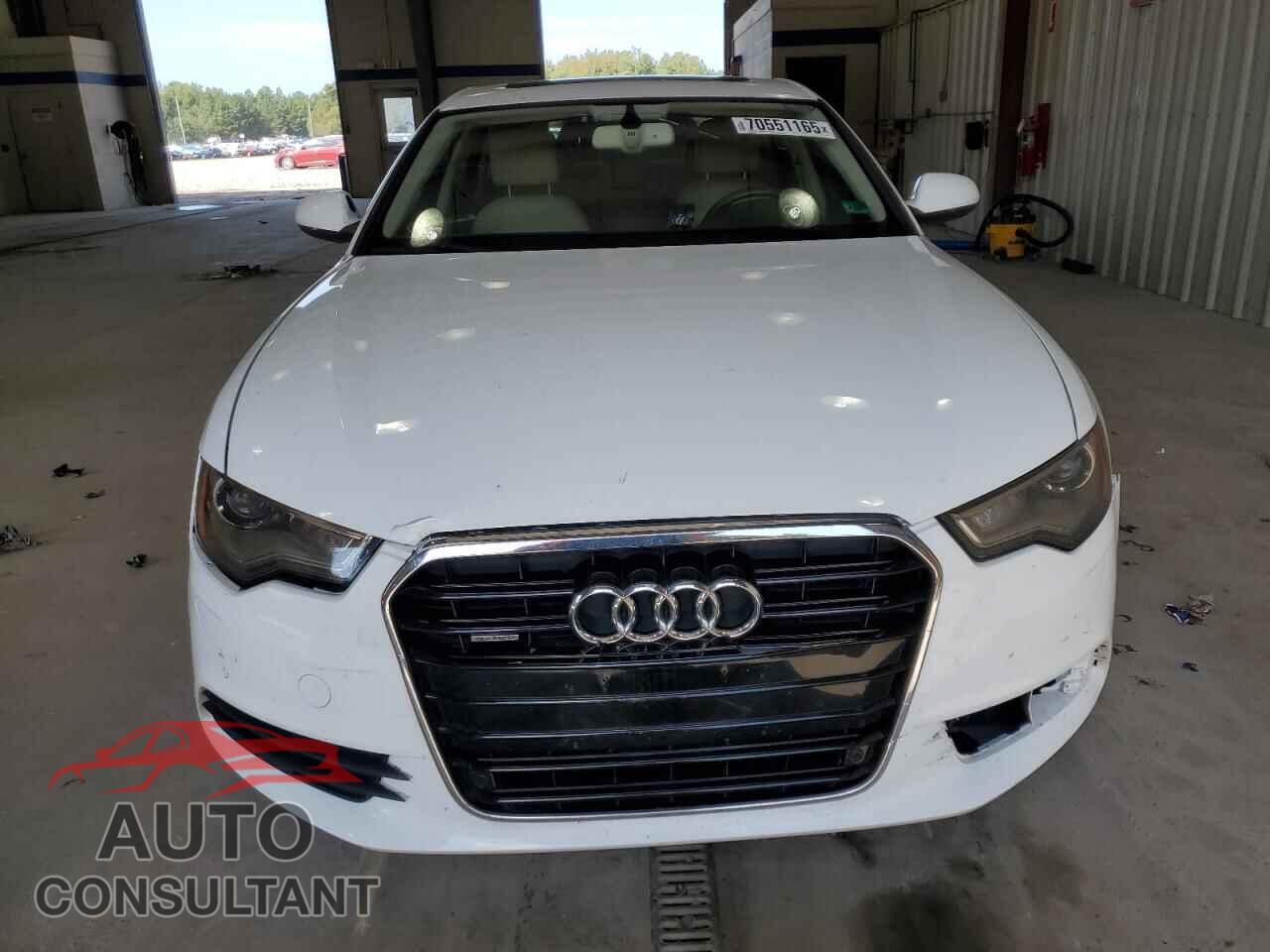 AUDI A6 2013 - WAUGFAFC1DN106287